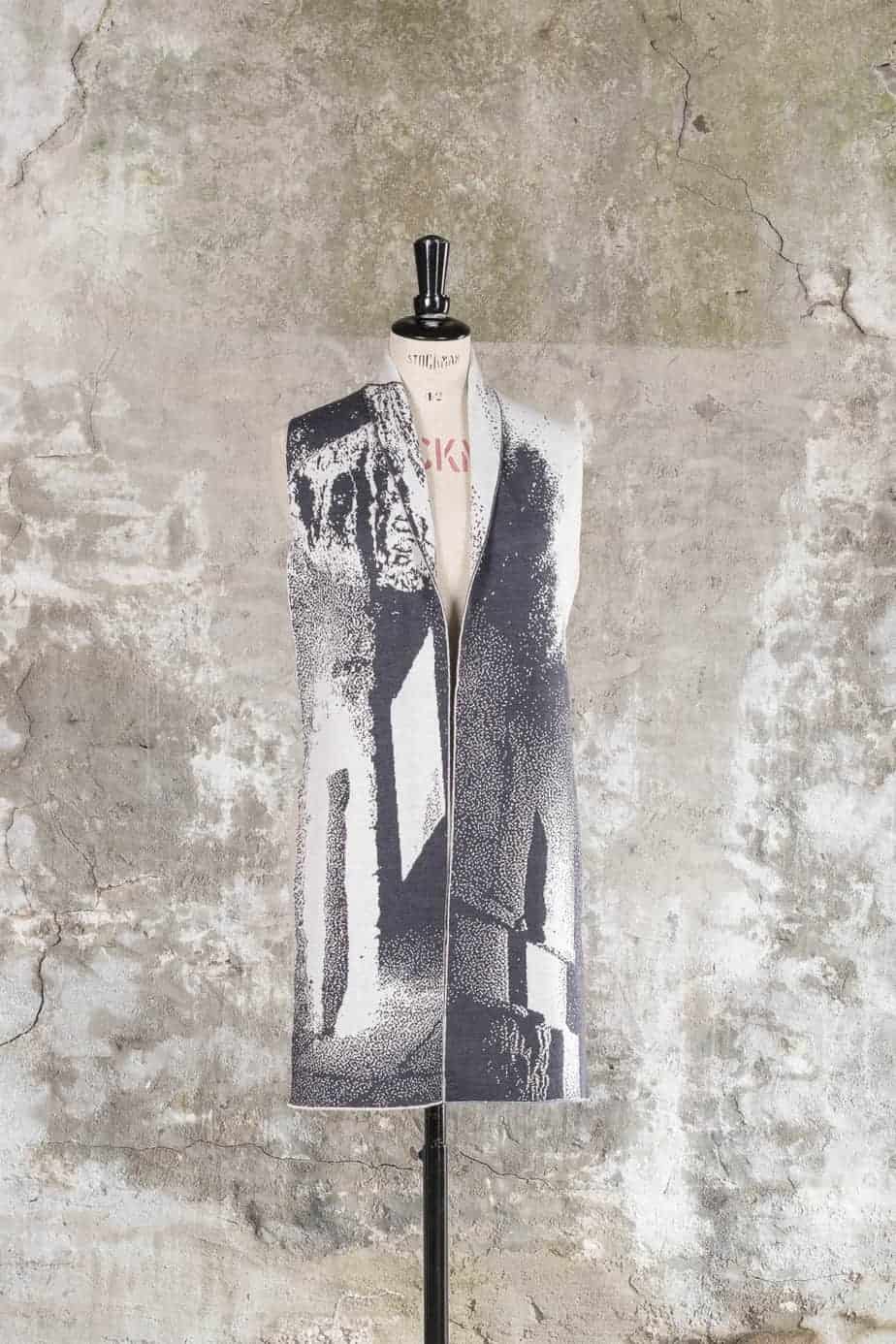 Byre Scarf - Image 2
