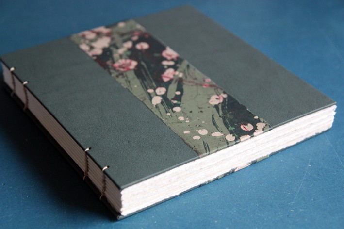 Dark green coptic journal - Image 2