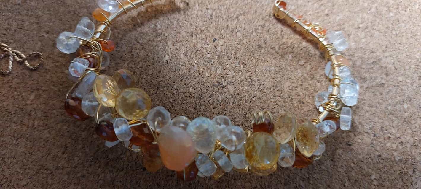 Honey and sunshine bracelet - Image 6