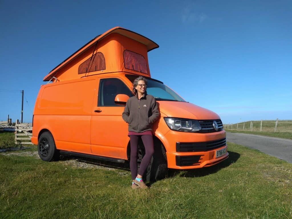 Julia Welstead - Island Makers