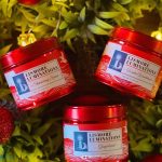 Gingerbread – Christmas candle in red tin