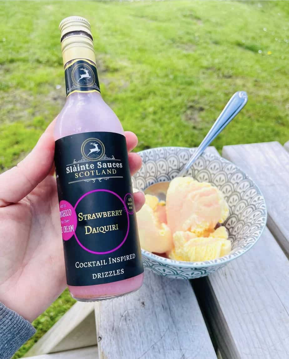 Cocktail inspired dessert sauce Gift Set - Raspberry Ripple Martini & Strawberry Daiquiri - Image 2