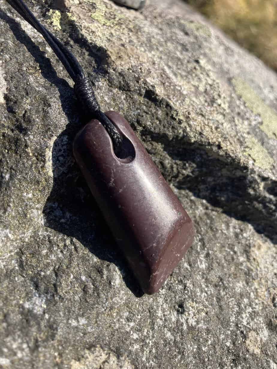 purple-brown stone pendant - Image 2
